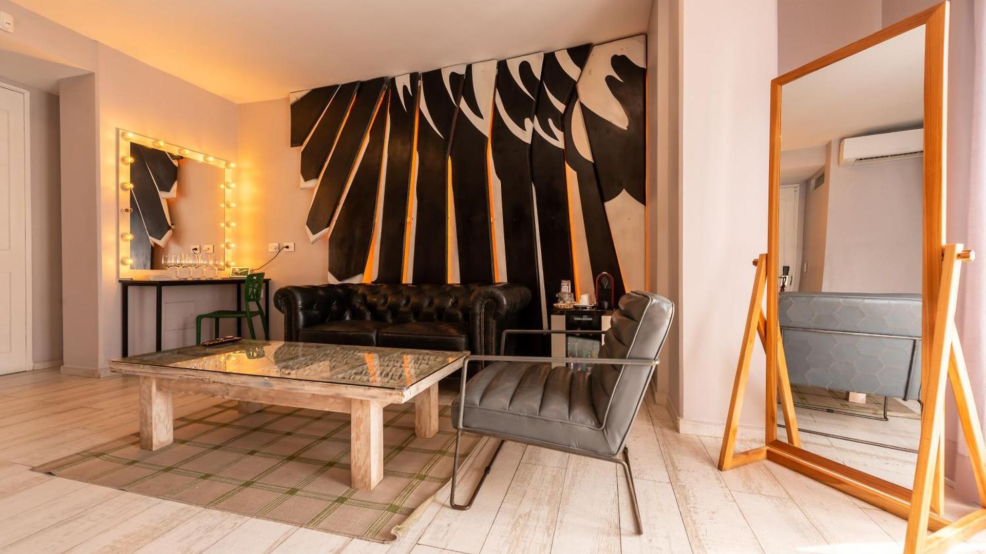 Townhouse Boutique