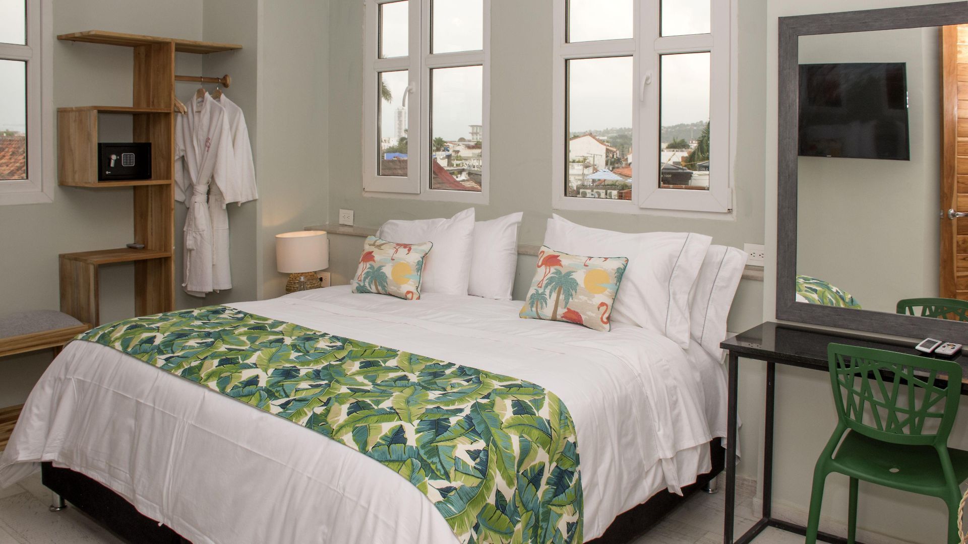 Townhouse Boutique Hotel 4*