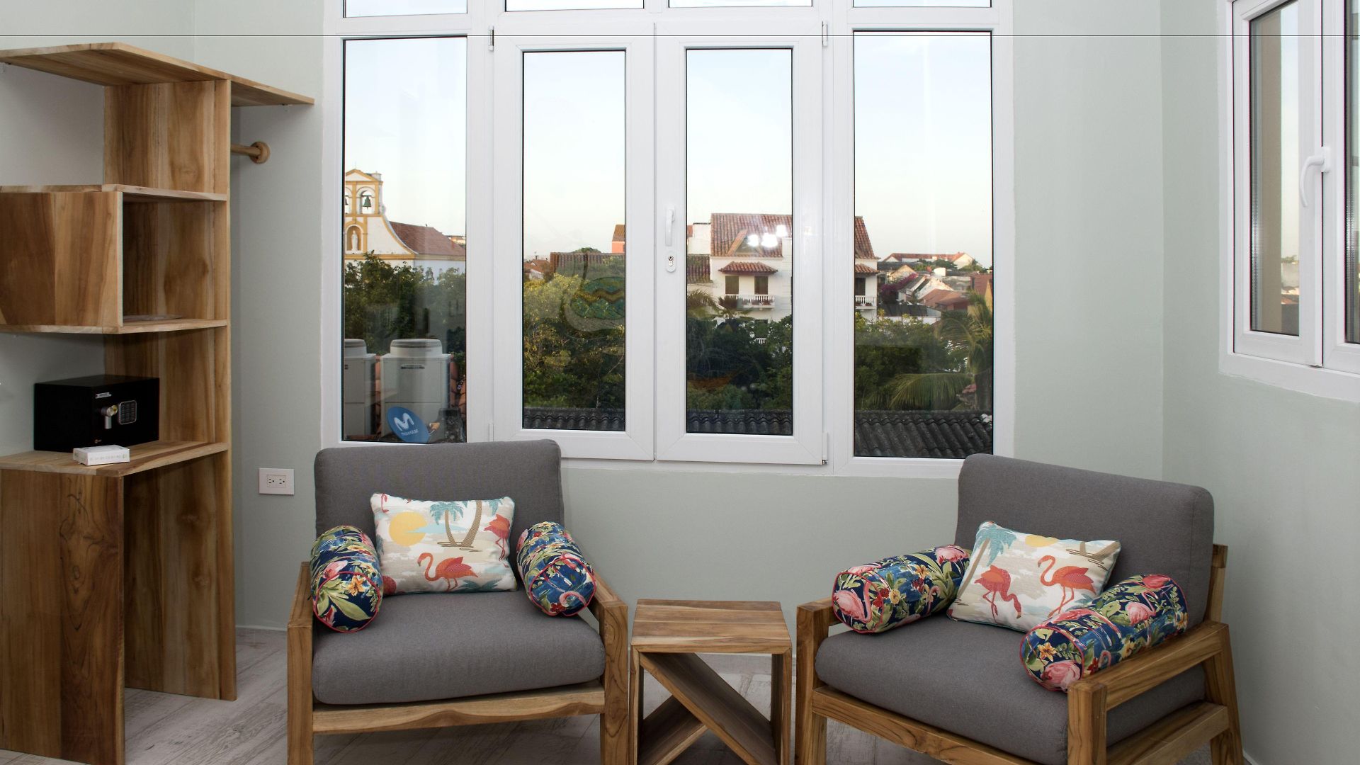 Townhouse Boutique Hotel 4*