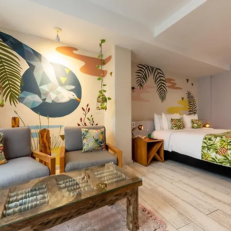 Hotel Townhouse Boutique 4*