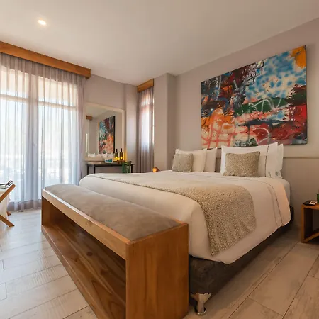 Townhouse Boutique Hotel