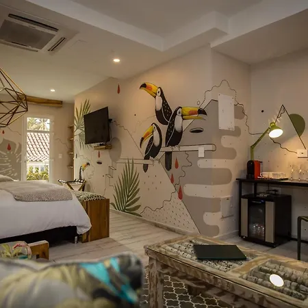 Townhouse Boutique 4*